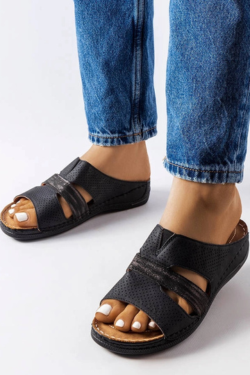 Schwarze leichte Flip-Flops... 2