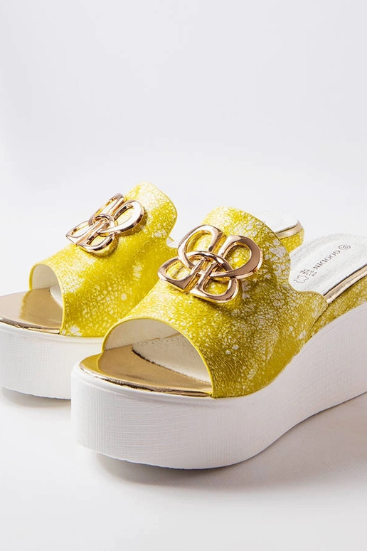 Gelbe Havanna-Keilsandalen