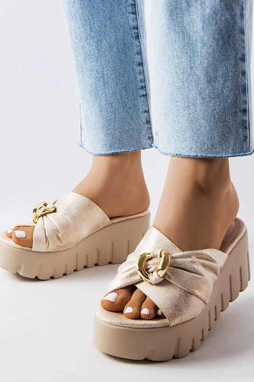 Laura goldene Keilsandaletten für Damen