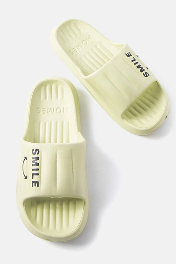 Grüne Flip-Flops aus... 2