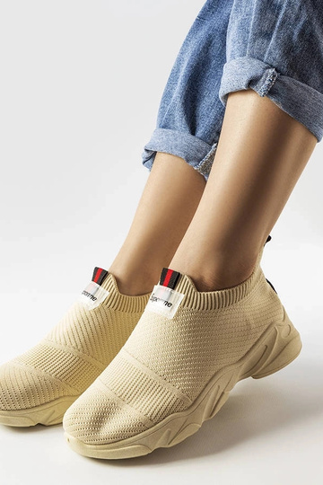 Beige Slip-On-Sportschuhe... 2