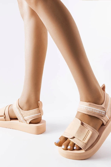 Beige Schaumstoffsandalen... 2
