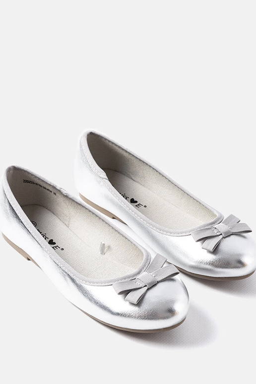 Silberne Ballerinas Fedro aus Lackleder Silberne Ballerinas Fedro aus Lackleder