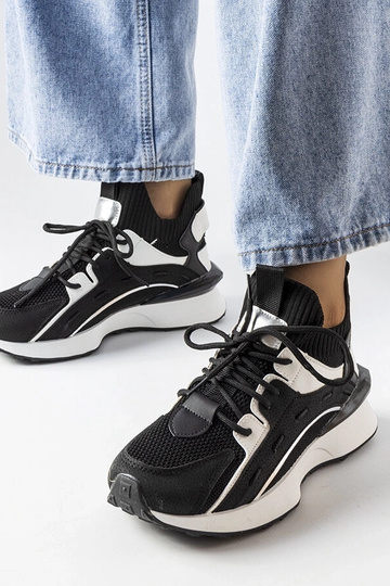 Schwarz-weiße stylische...