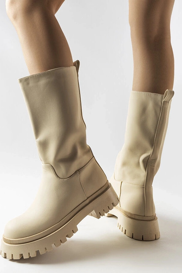 Beige matte Stiefel Hollie 2