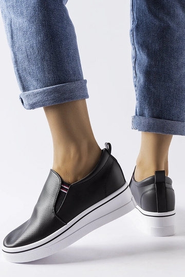 Schwarze Dionisia Keilsneaker 2