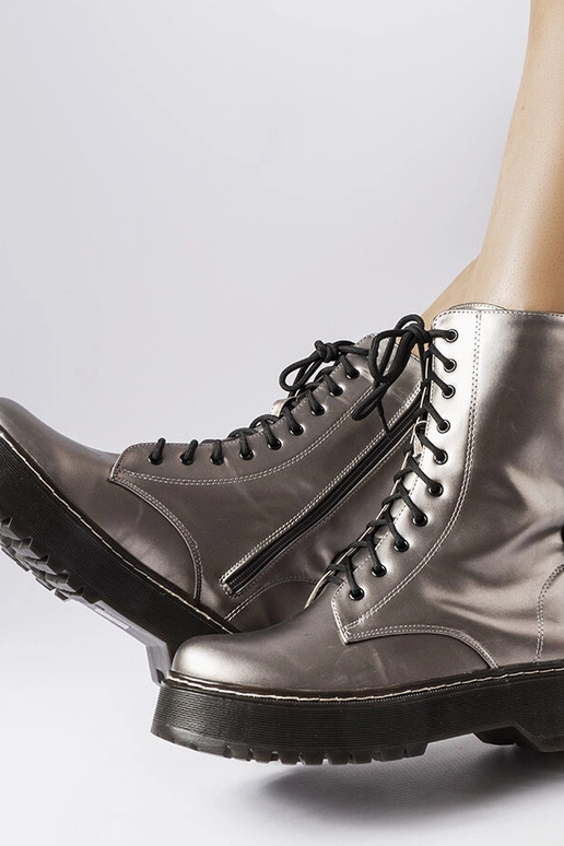 Calcirelli Braun Metallic Taschen