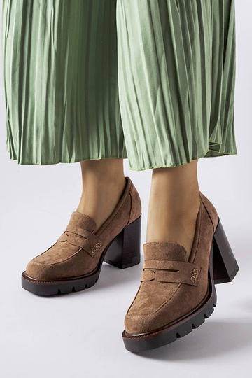 Braune High Heels mit...