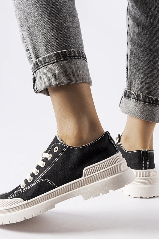 Schwarze Canvas-Sneakers „Nassar“