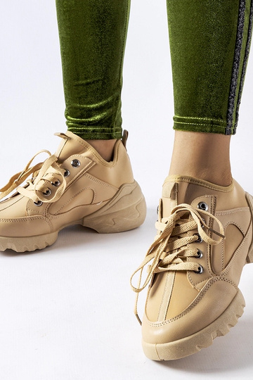 Dunkelbeige Sportschuhe mit...