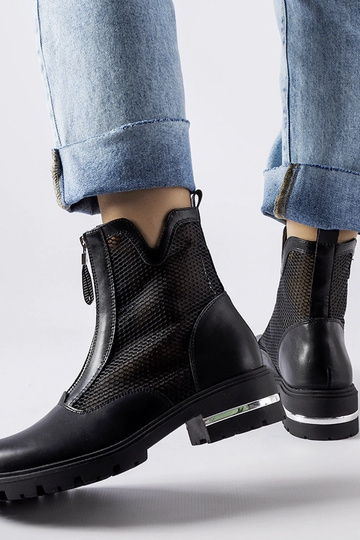 Schwarze durchbrochene... 2