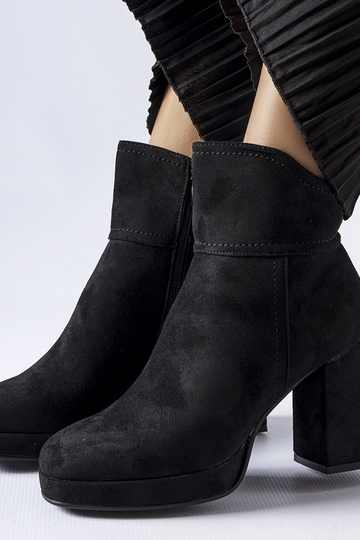 Schwarze Stiefeletten mit... 2