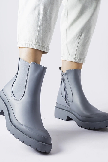 Detis graue Gummistiefel