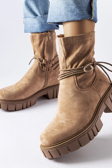 Beige Schnürstiefeletten...