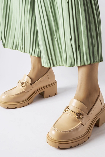 Beige Halbschuhe mit...