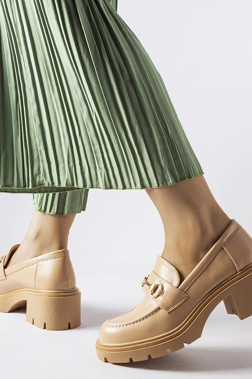 Beige Halbschuhe mit Absatz, „Fabrizio" Beige Halbschuhe mit Absatz, „Fabrizio"