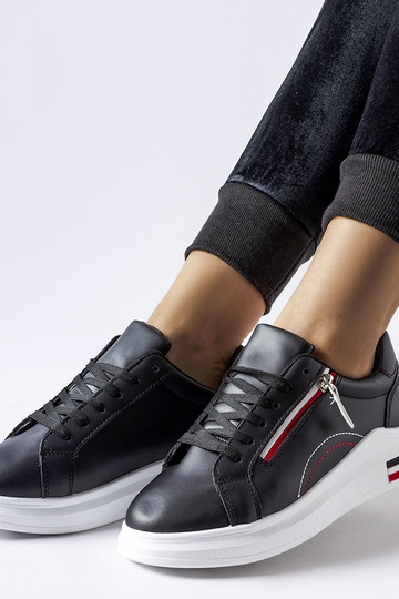 Schwarze Sneaker mit weißer... 2