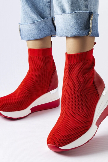 Rote Keilsneaker aus Stoff...