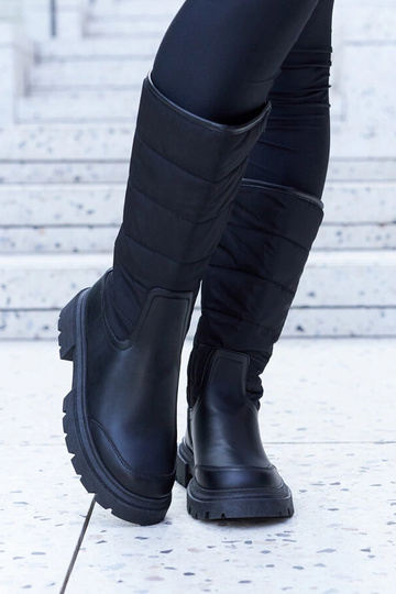 Schwarze isolierte...