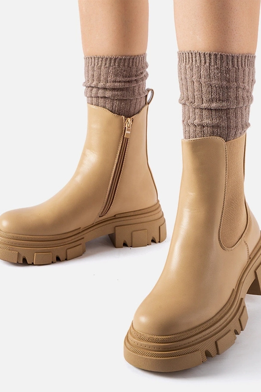 Beige Stiefeletten mit Gummieinsatz...