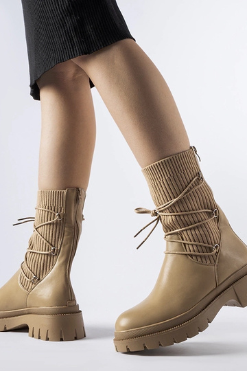 Beige Sockenstiefel mit Schnürung Eliot