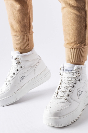 Weiße Winterstiefel, „Kappa...