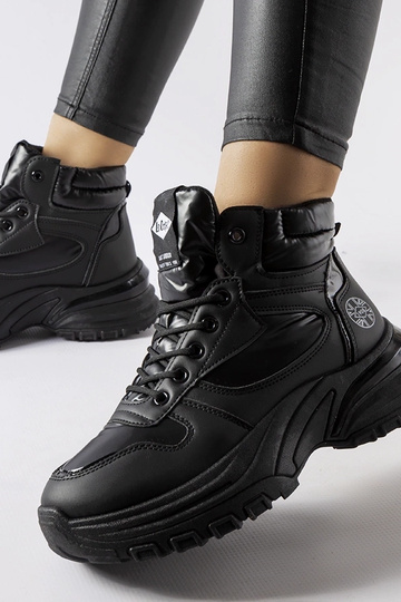 Schwarze Stiefel Lee Cooper... 2