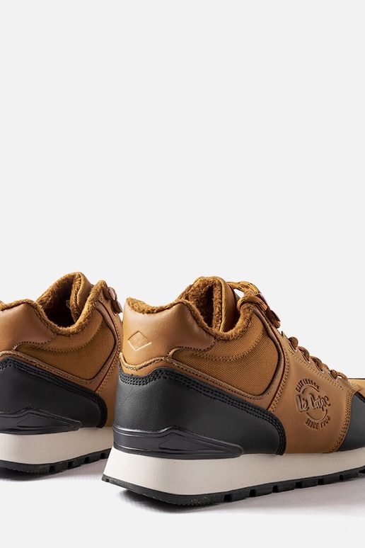 Braune warme Stiefel von Lee Cooper...