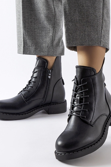 Schwarze asymmetrische...