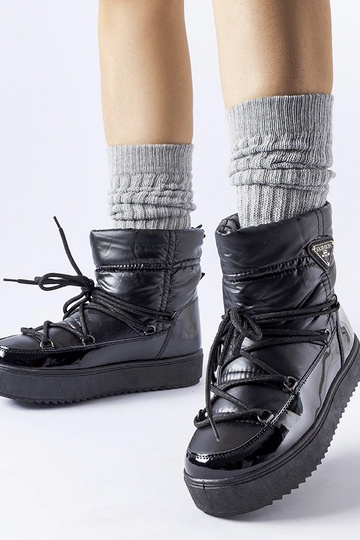 Schwarze isolierte Schneestiefel mit Gummiband Oslavia 2