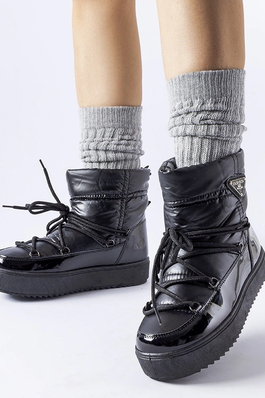 Schwarze isolierte Schneestiefel mit...