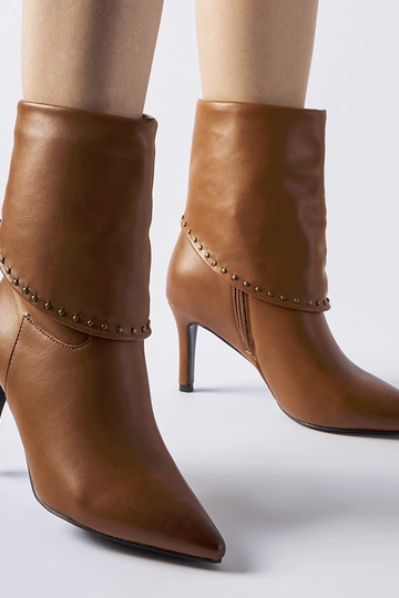 Braune isolierte... 2