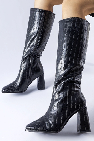 Schwarze gefütterte Stiefel auf Absatz Ferruccio