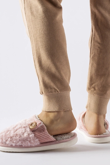 Rosa isolierte Hausschuhe... 2