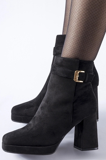 Schwarze isolierte... 2