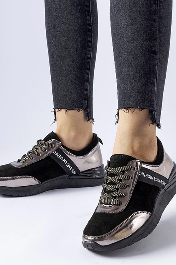 Schwarze und graue Ledersneaker von Castelfidardo
