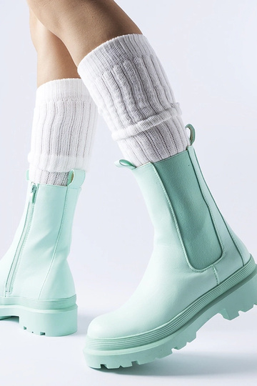 Hellgrüne leicht gefütterte... 2