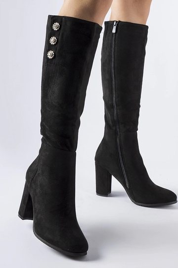 Schwarze Stiefel mit...