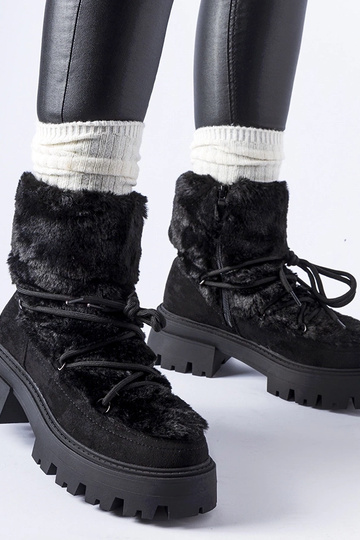 Schwarze Stiefeletten mit...