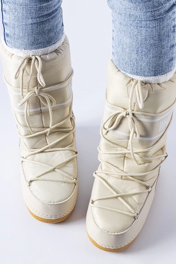 Beige leichte isolierte... 2