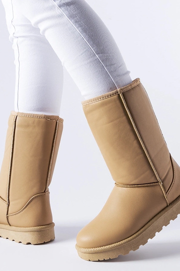 Braune klassische...