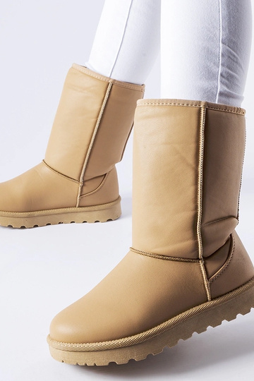 Braune klassische... 2