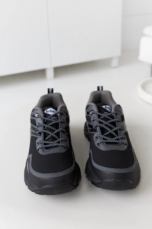 Schwarze Aqua Shell Sportschuhe...