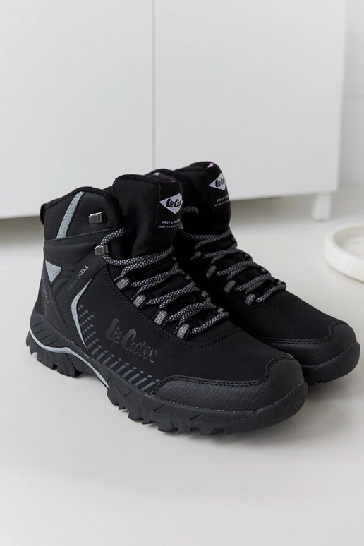 Schwarze gefütterte Herren-Trapper...