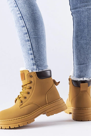 Braune gefütterte Worker... 2