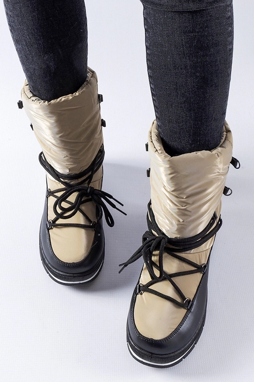 Dunkelbeige Schneestiefel auf...