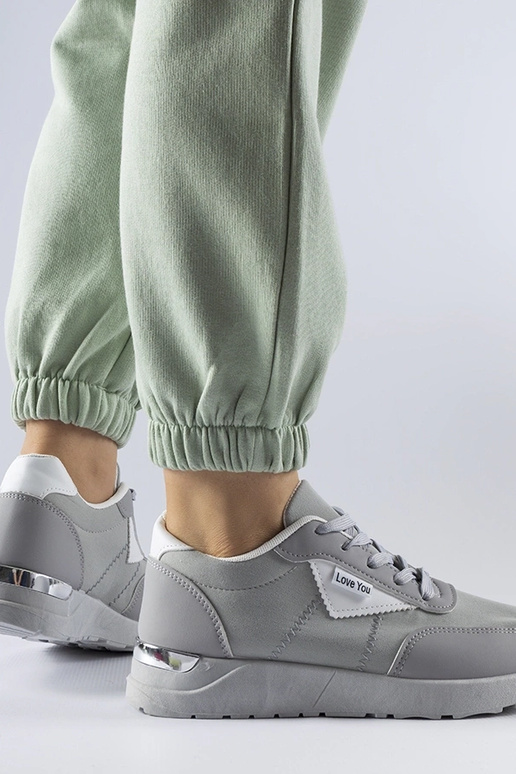 Sneakers Geraldino aus grauem Stoff