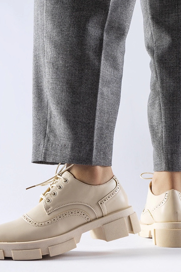 Beige geschnürte Halbschuhe Piazzetta 2