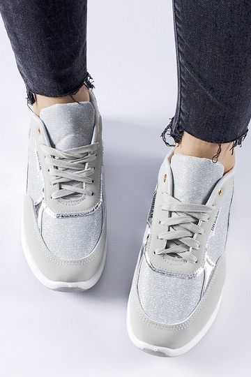 Graue Glitzer-Sneakers... 2