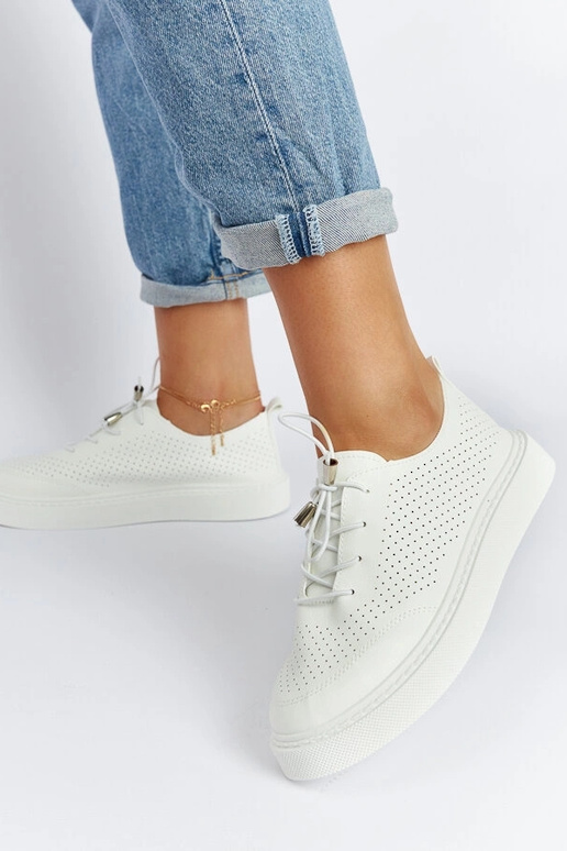 Weiße perforierte Sneakers „Laytonville“